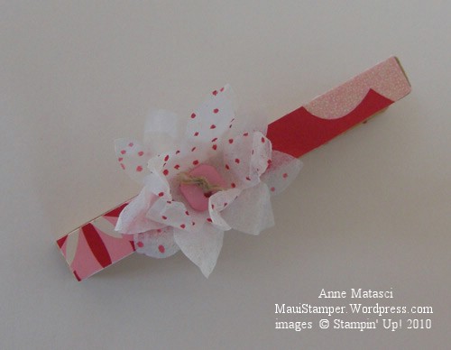 One Cute Clothes Pin