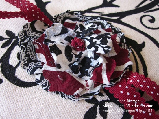 Timeless Portrait Rosette