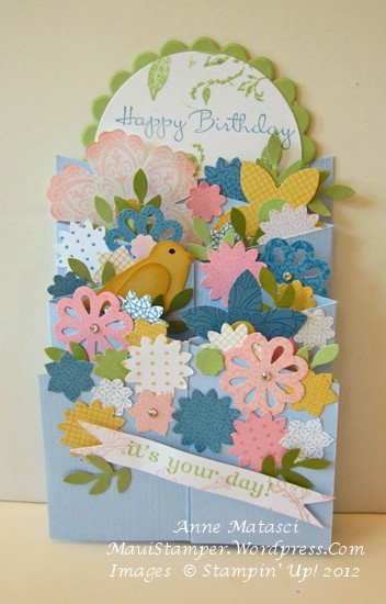 2-12_Casecade_closed_web Floral Cascade card