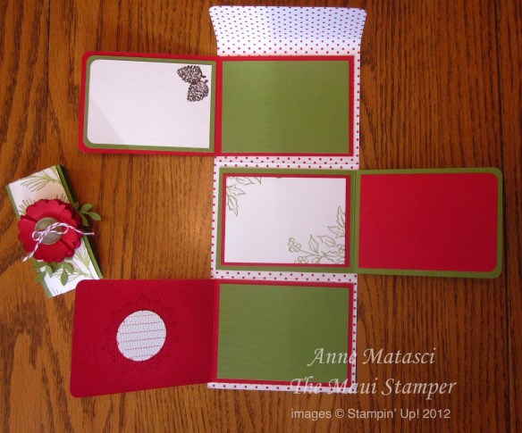 Maui Stamper Photo Memories flip album open all the way