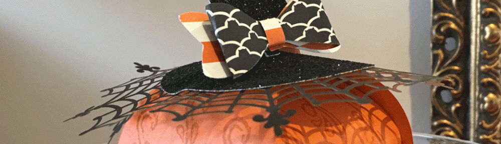 Maui Stamper Curvy Keepsake Witchy Punkins