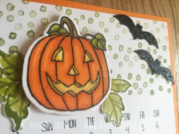 Maui Stamper Stampin' Up! Seasonal Chums DIY Easel Calendar October 2018